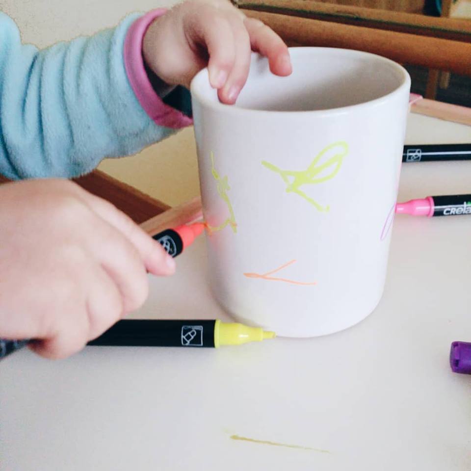 color pintar taza